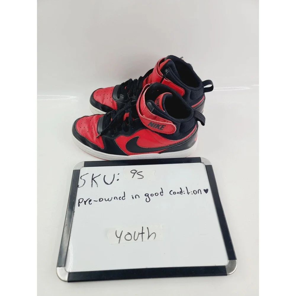 Nike Air Jordan Leather Durable Basketball Sneakers Youth Size 7Y Red & Black KT